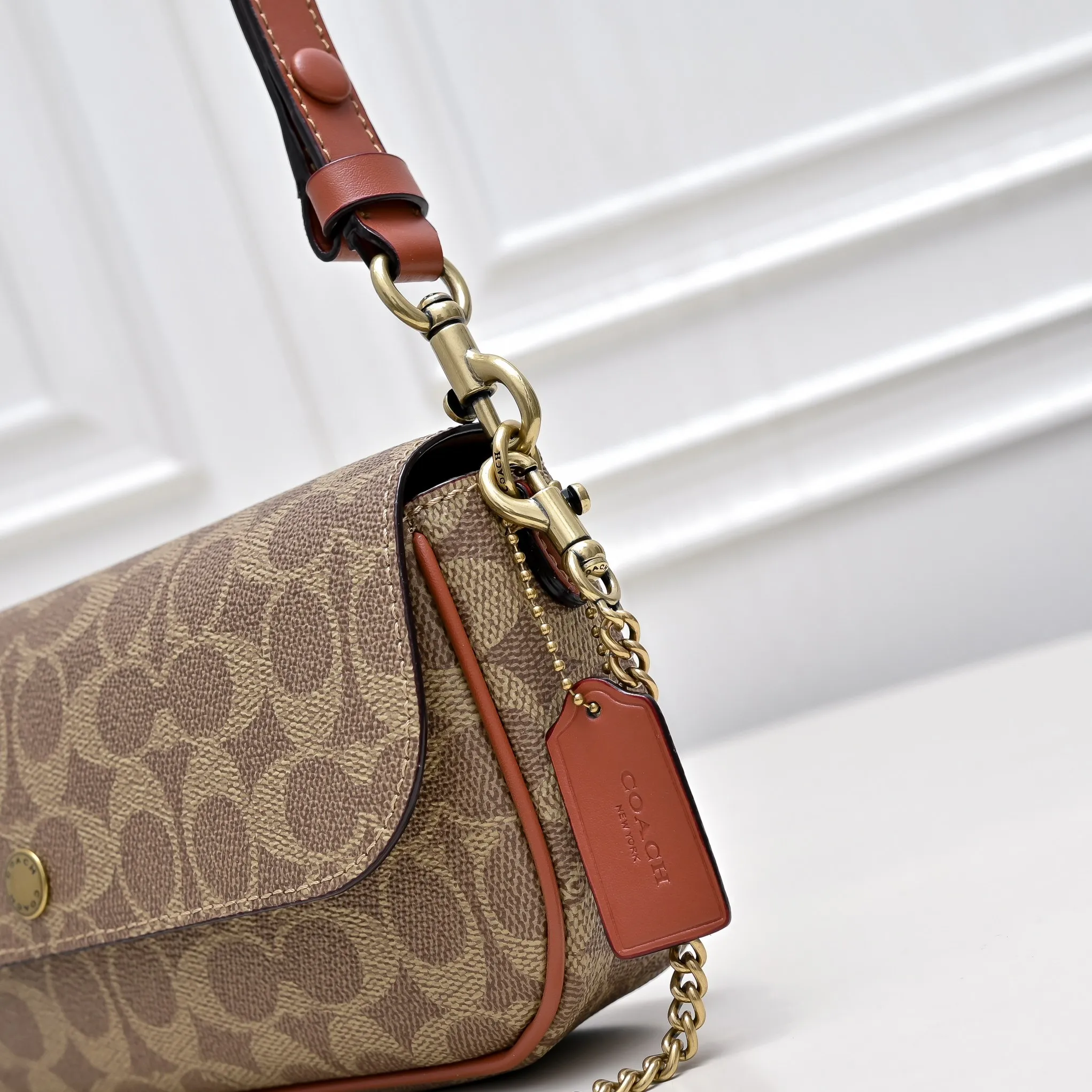 Style number: CAN91 Size: 23.5*12*4.5cm