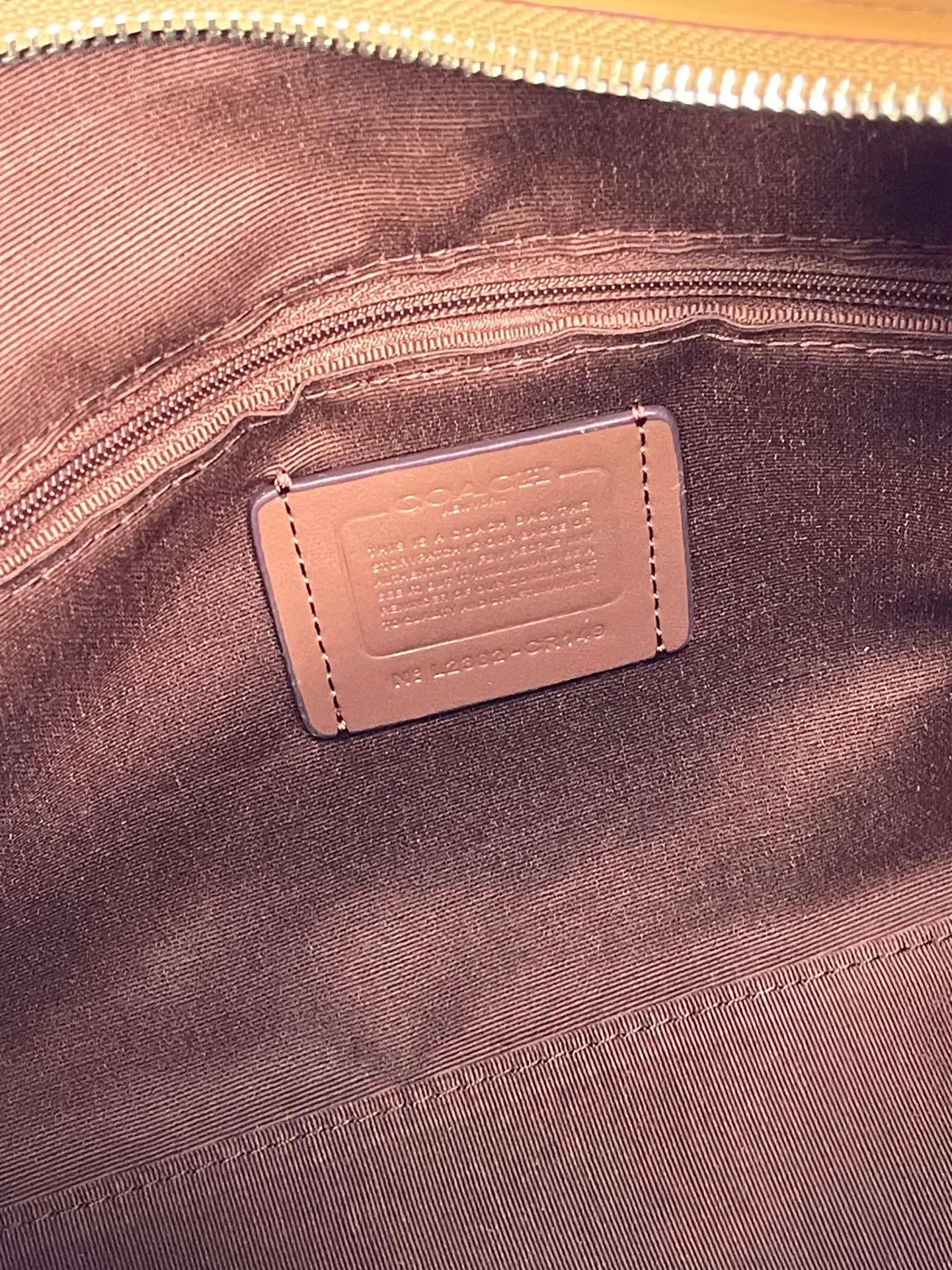 Top original order, batch 420💰Koujia counter synchronization. New underarm bag Laurela single shoulder crossbody portable hobo bag Style number: CR149 Size: 28-18-11cm