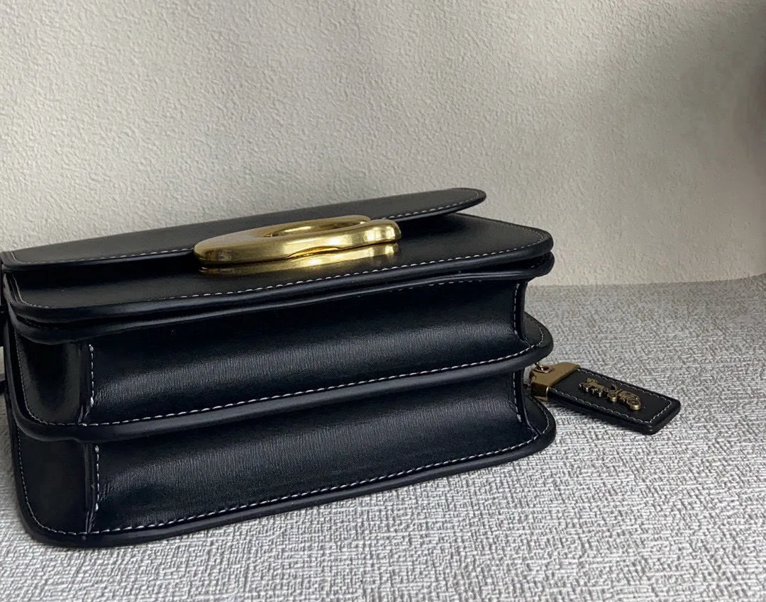 All Categories Coach Women's Bags (COACH) Coach CM551