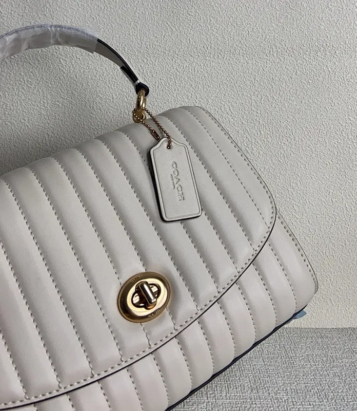 All Categories Coach Women's Bags (COACH) Coach 2562