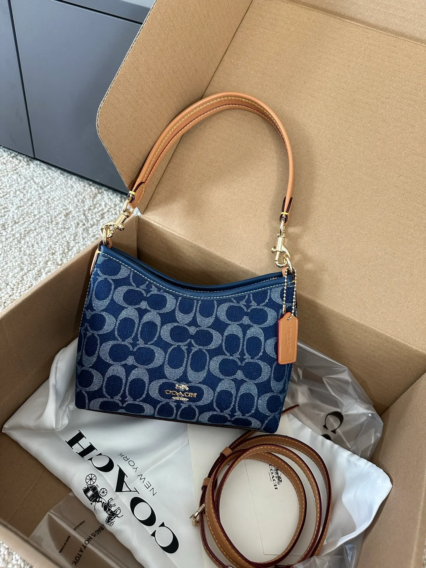 All Categories Coach Women's Bags (COACH) Coach CBH15