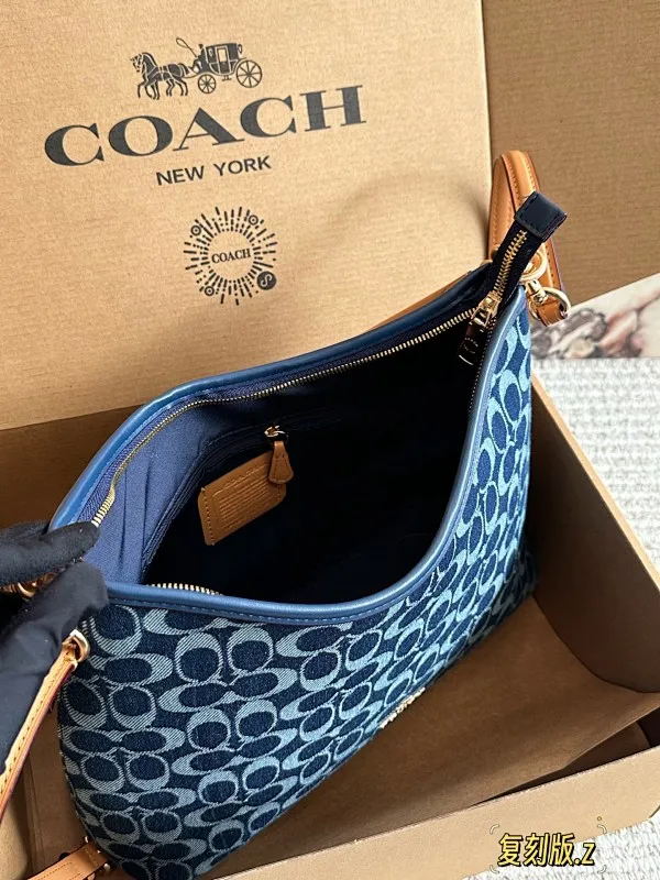 All categories Official website "Brand Women's Bags" Women's Bags 💙 COACH 2025 new COACH armpit bag