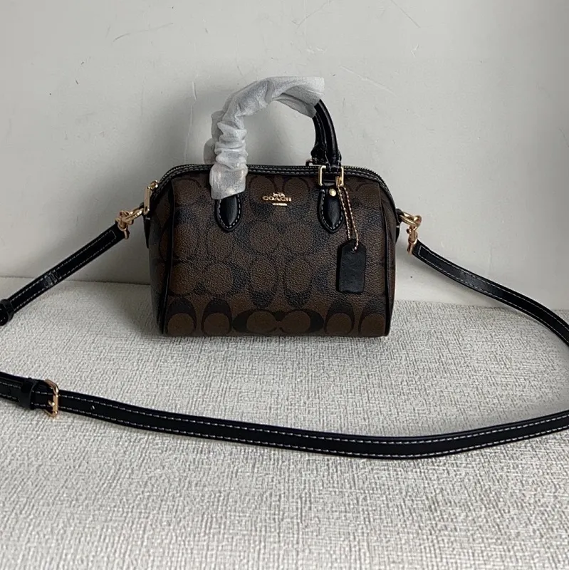 All Categories Official Website "Brand Women's Bags" Women's Bags 💙 COACH 2024 latest model COACH crossbody bag