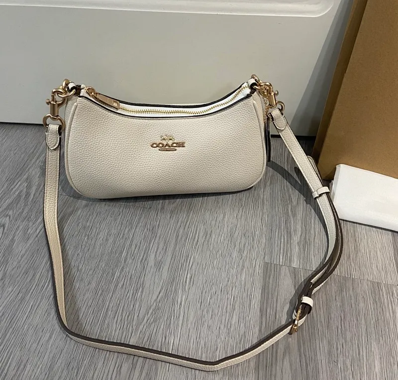 All Categories Coach Women's Bags (COACH) CV934