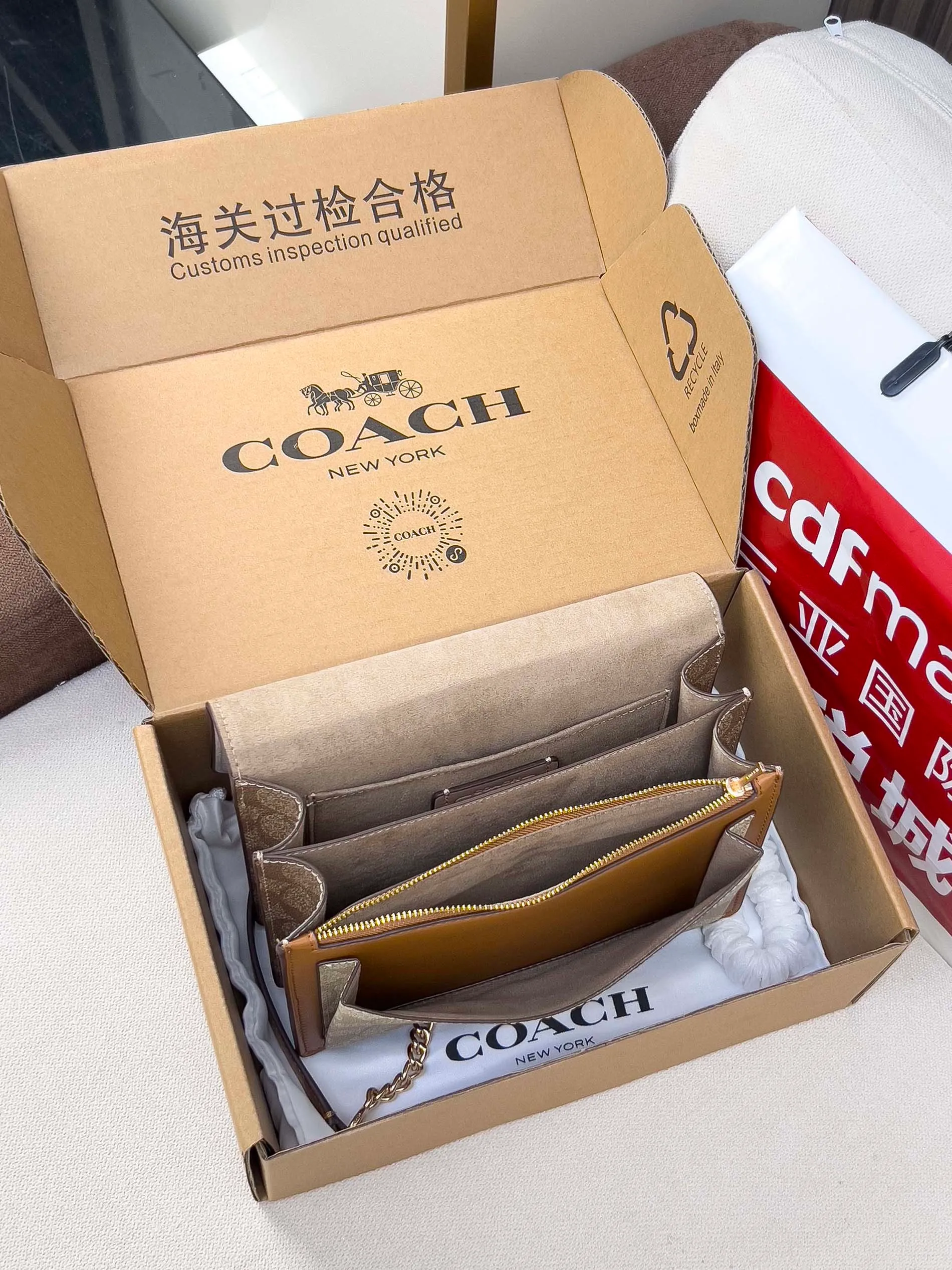 All Categories Official Website "Brand Women's Bags" Women's Bags 💙 COACH 2025 New COACH Crossbody Bag