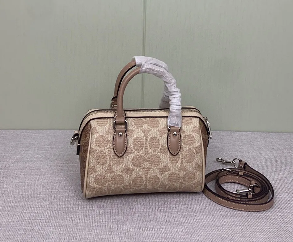 All Categories Coach Women's Bags (COACH) Coach CW330
