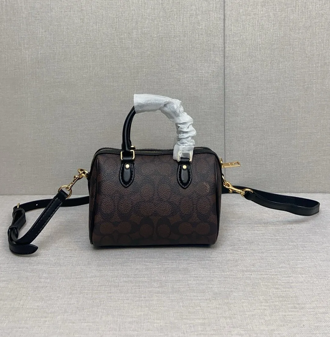 All Categories Coach Women's Bags (COACH) Coach CW330