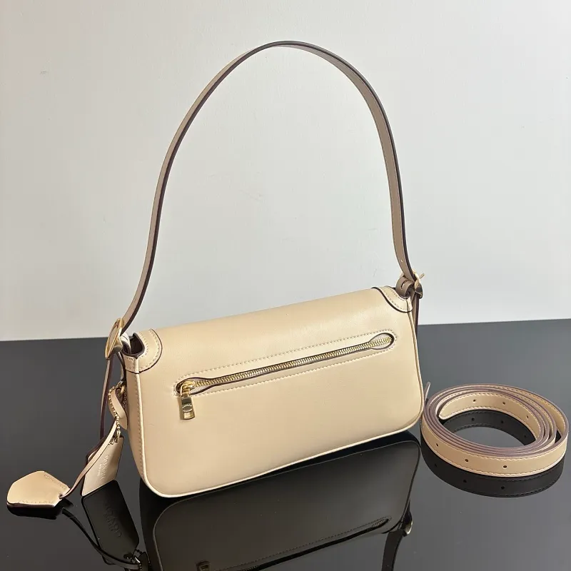 All Categories Coach Women's Bags (COACH) Coach CCV65
