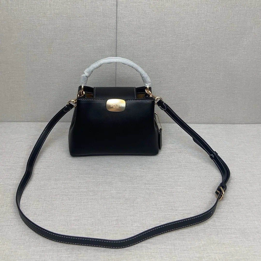 All Categories Coach Women's Bags (COACH) Coach CW040