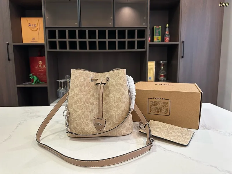 All Categories Official Website "Brand Women's Bags" Women's Bags 💙 COACH 2025 New COACH Crossbody Bag