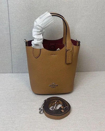 All Categories Official Website "Brand Women's Bags" Women's Bags 💙 COACH 2024 latest model COACH crossbody bag