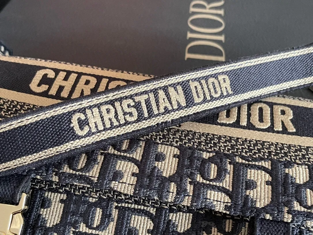 All categories 💚 Top version men’s bags 💚 DIOR 2025 official website new DIOR crossbody bag