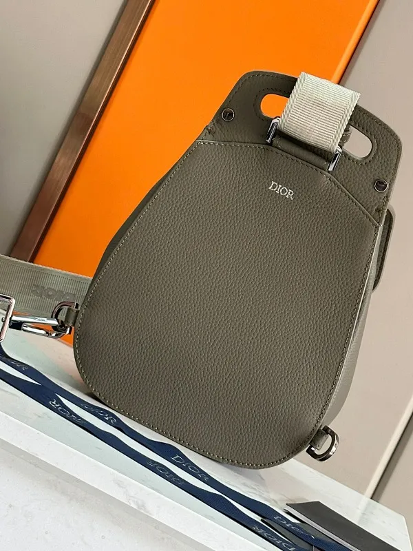 All categories 💚 Top version men’s bags 💚 DIOR 2025 official website new DIOR crossbody bag