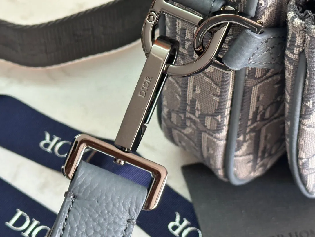 All categories 💚 Top version men’s bags 💚 DIOR 2025 official website new DIOR crossbody bag