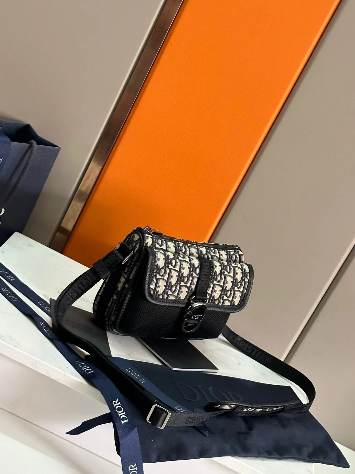 All categories 💚 Top version men’s bags 💚 DIOR 2025 official website new DIOR crossbody bag