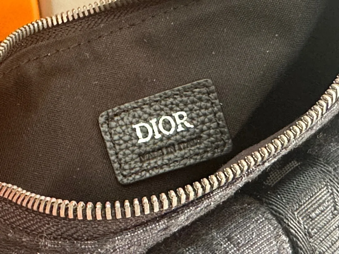 All categories 💚 Top version men’s bags 💚 DIOR 2025 official website new DIOR crossbody bag