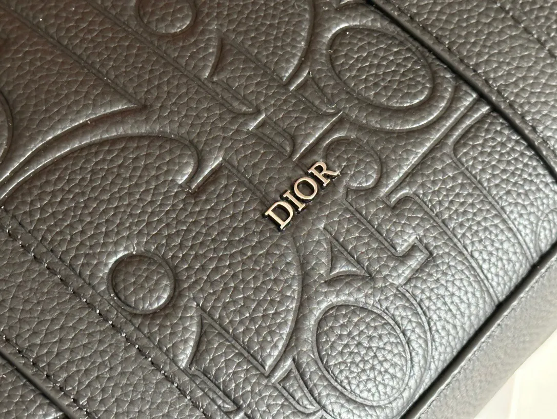 All categories 💚 Top version men’s bags 💚 DIOR 2025 official website new DIOR briefcase