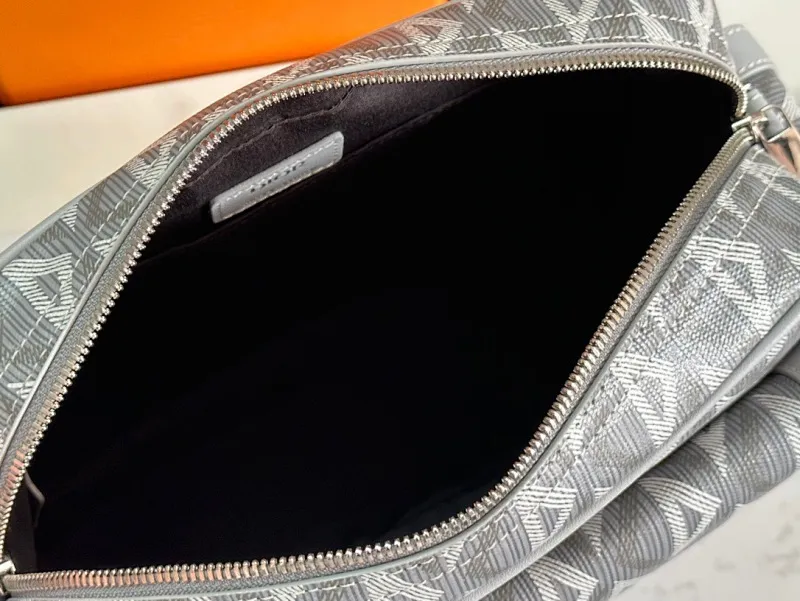 All categories 💚 Top version men’s bags 💚 DIOR 2025 official website new DIOR crossbody bag