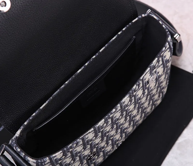 All categories 💚 Top version men’s bags 💚 DIOR 2025 official website new DIOR crossbody bag