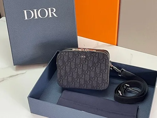 All categories 💚 Top version men’s bags 💚 DIOR 2025 official website new DIOR crossbody bag