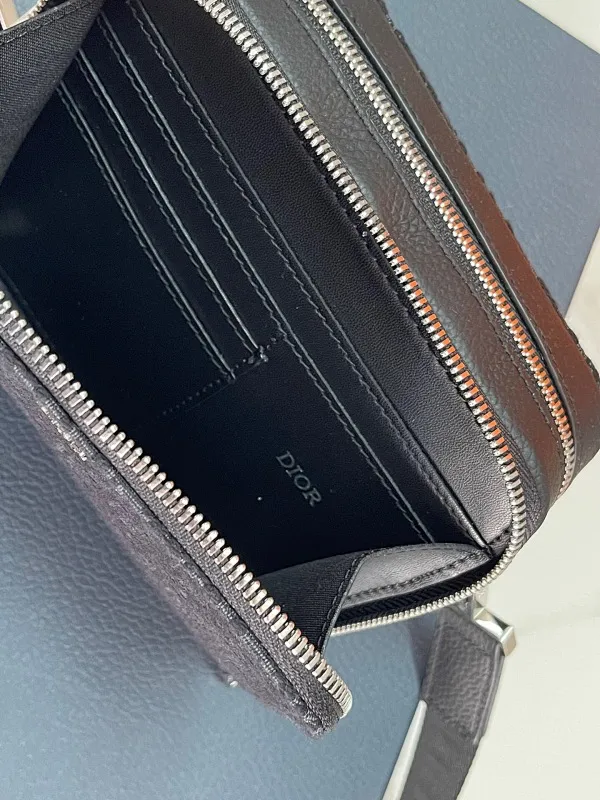 All categories 💚 Top version men’s bags 💚 DIOR 2025 official website new DIOR crossbody bag