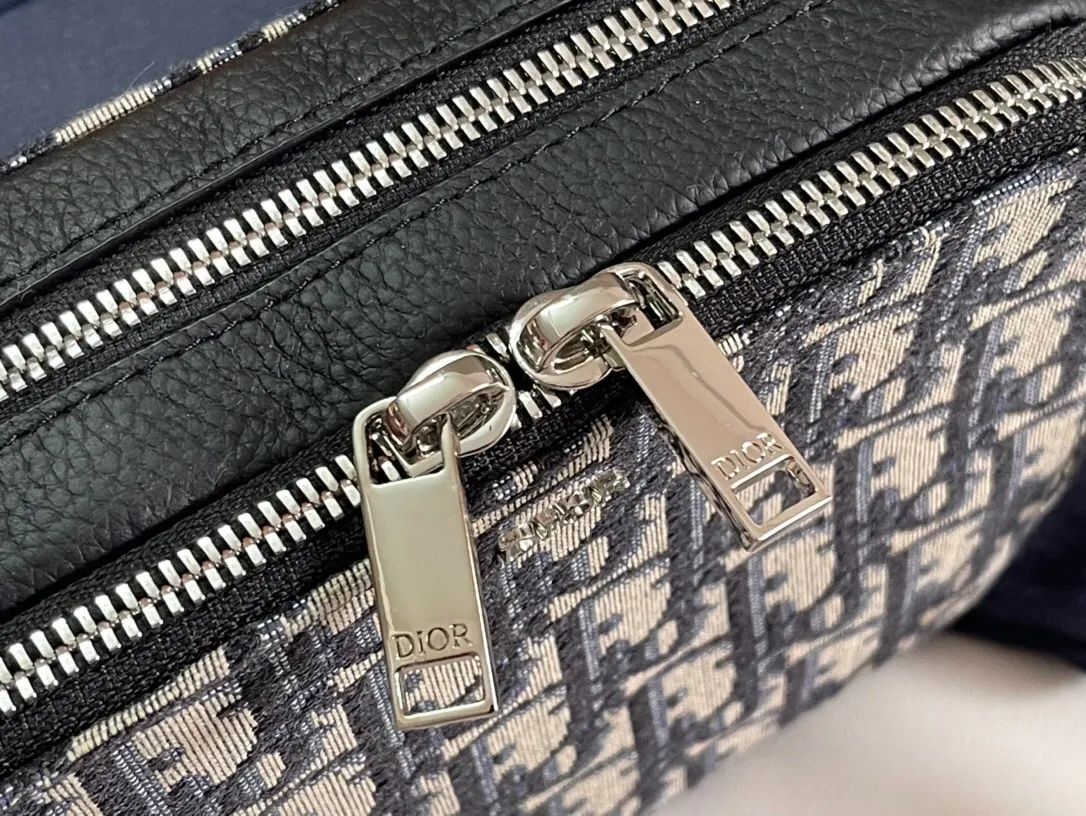 All categories 💚 Top version men’s bags 💚 DIOR 2025 official website new DIOR crossbody bag