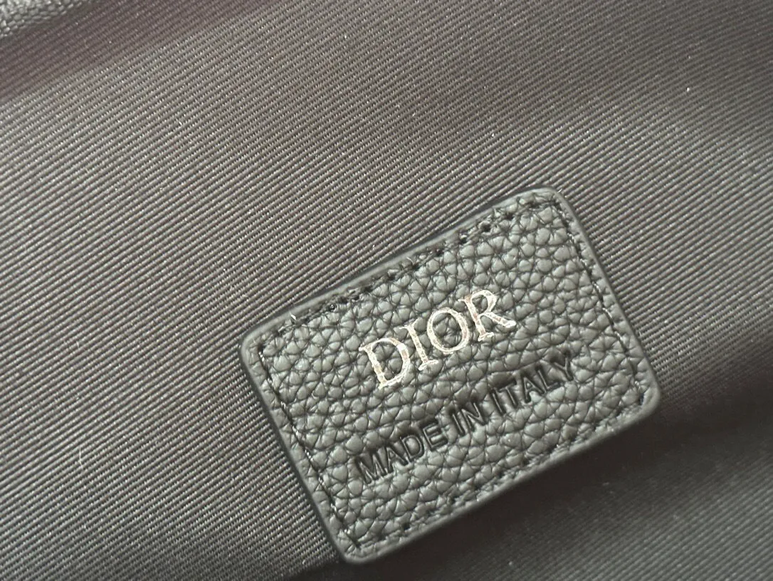 All categories 💚 Top version men’s bags 💚 DIOR 2025 official website new DIOR crossbody bag