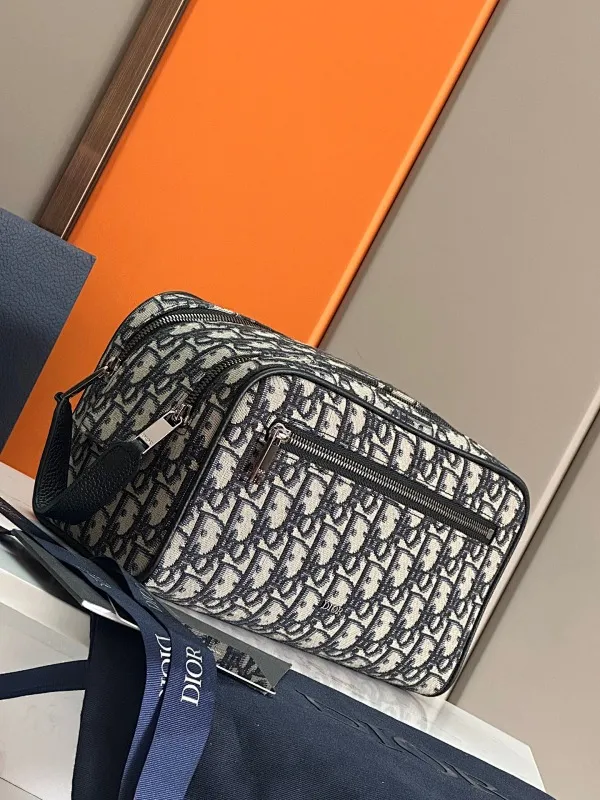 All categories 💚 Top version men’s bags 💚 DIOR 2025 official website new DIOR crossbody bag