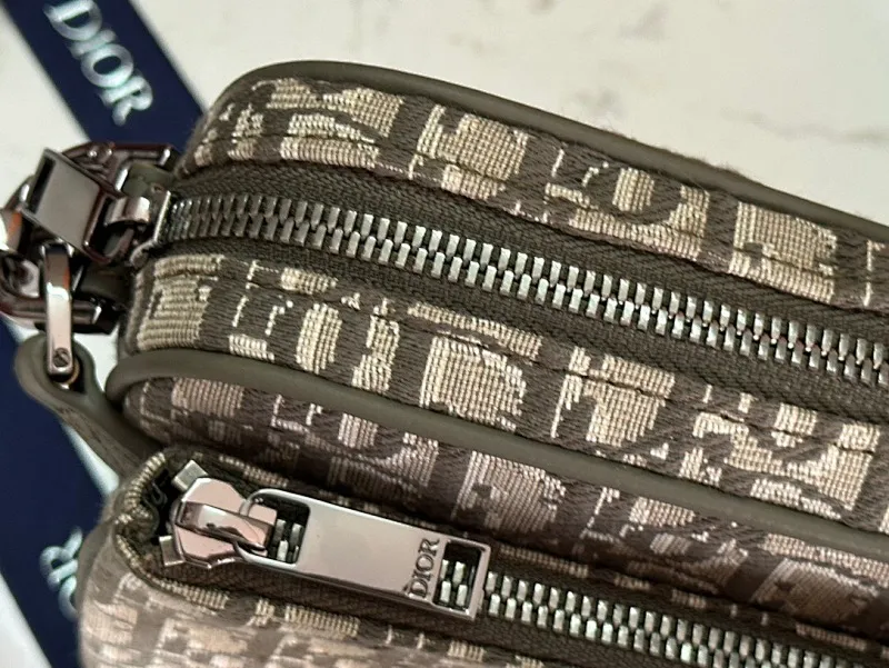 All categories 💚 Top version men’s bags 💚 DIOR 2025 official website new DIOR crossbody bag