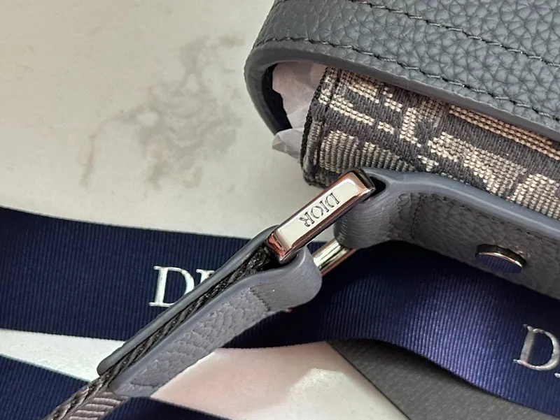 All categories 💚 Top version men’s bags 💚 DIOR 2025 official website new DIOR crossbody bag
