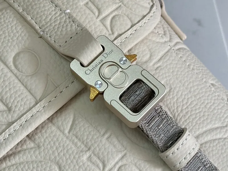 All categories 💚 Top version men’s bags 💚 DIOR 2025 official website new DIOR crossbody bag
