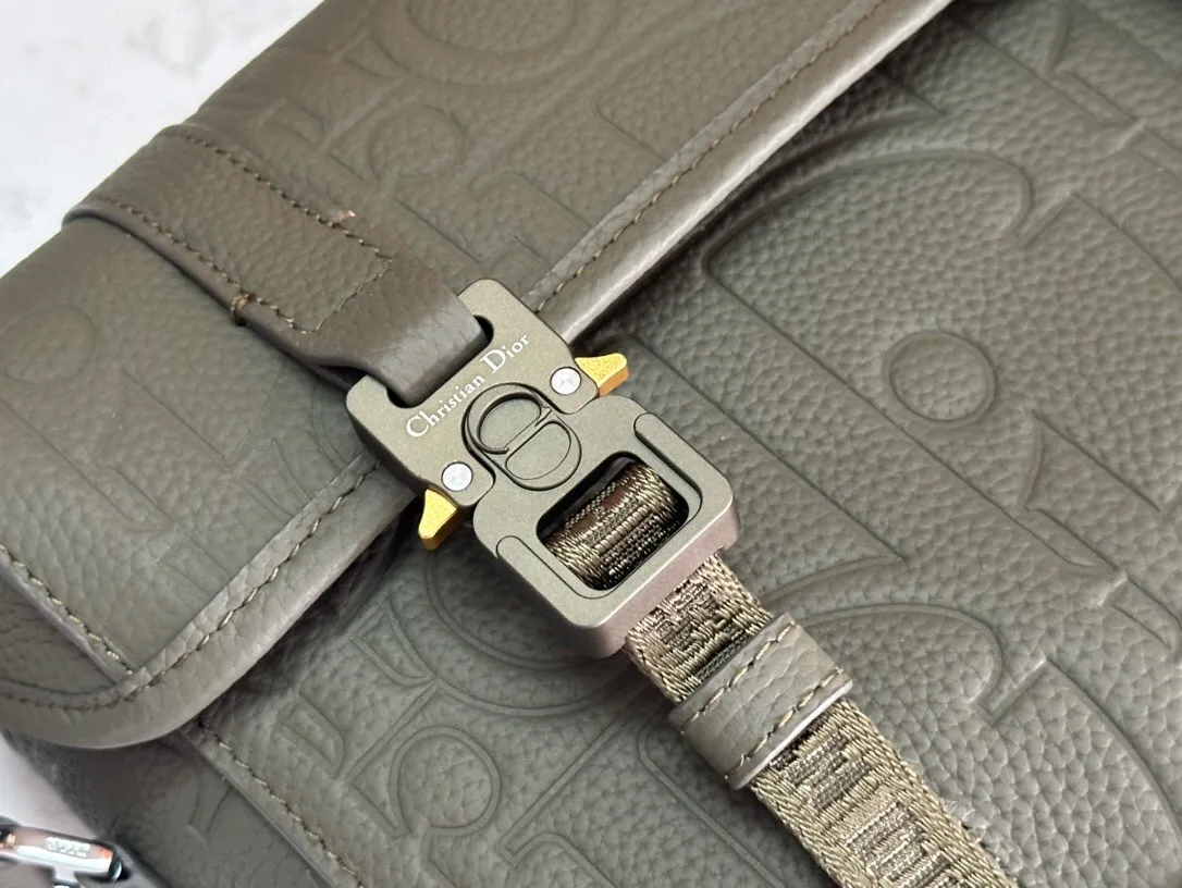 All categories 💚 Top version men’s bags 💚 DIOR 2025 official website new DIOR crossbody bag