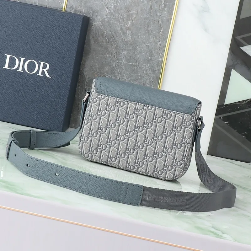 All categories 💚 Top version men’s bags 💚 DIOR 2025 official website new DIOR crossbody bag