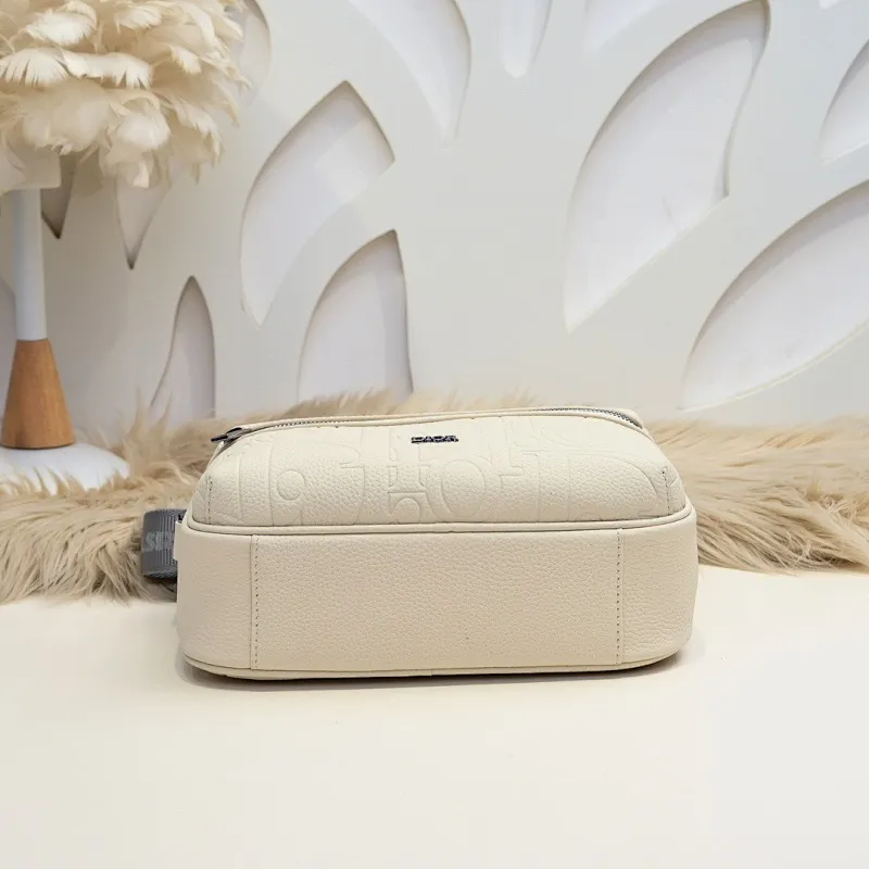 All categories 💚 Top version men’s bags 💚 DIOR 2025 official website new DIOR crossbody bag