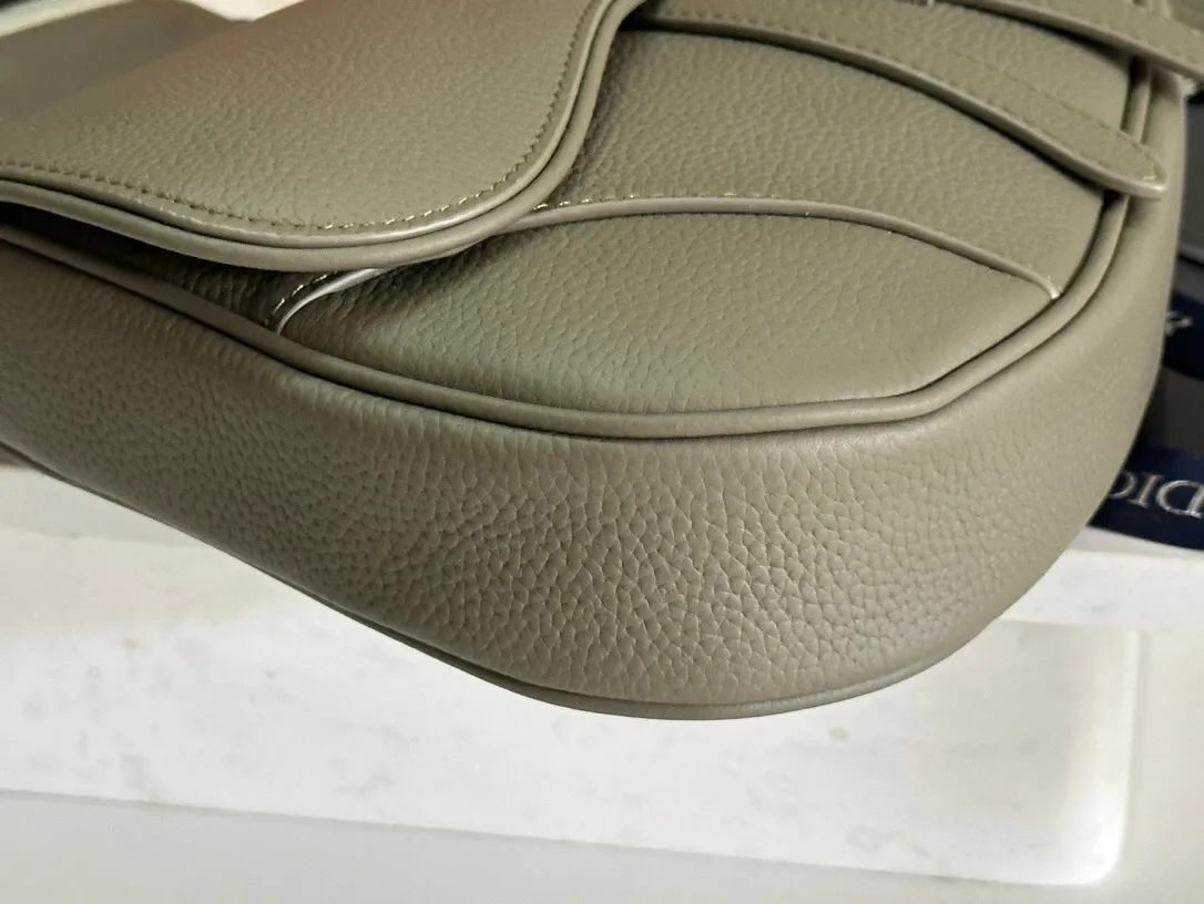 All categories 💚 Top version men’s bags 💚 DIOR 2025 official website new DIOR crossbody bag