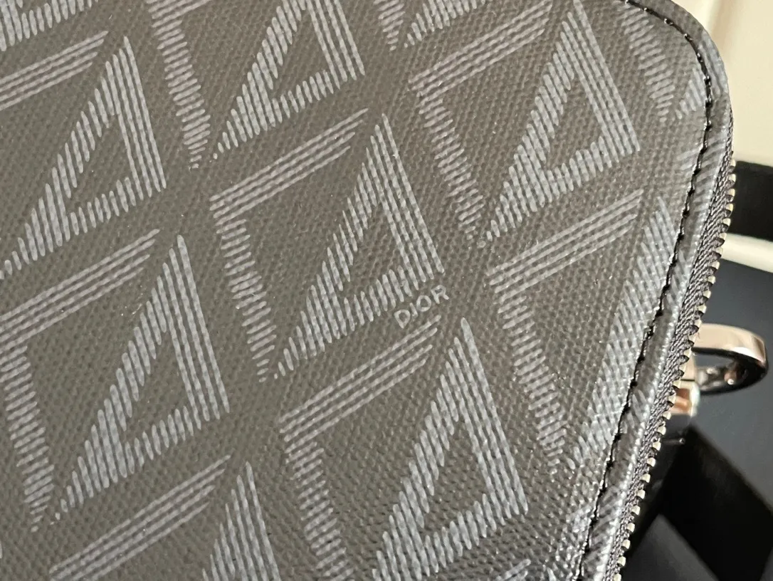All categories 💚 Top version men’s bags 💚 DIOR 2025 official website new DIOR crossbody bag