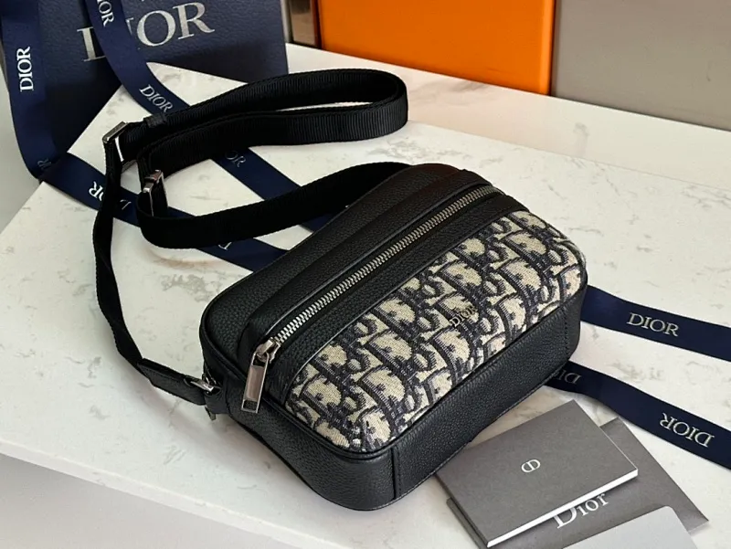 All categories 💚 Top version men’s bags 💚 DIOR 2025 official website new DIOR crossbody bag