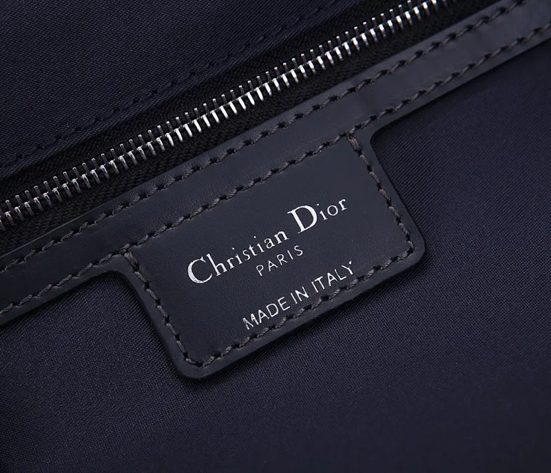 All categories 💚 Top version men’s bags 💚 DIOR 2025 official website new DIOR crossbody bag