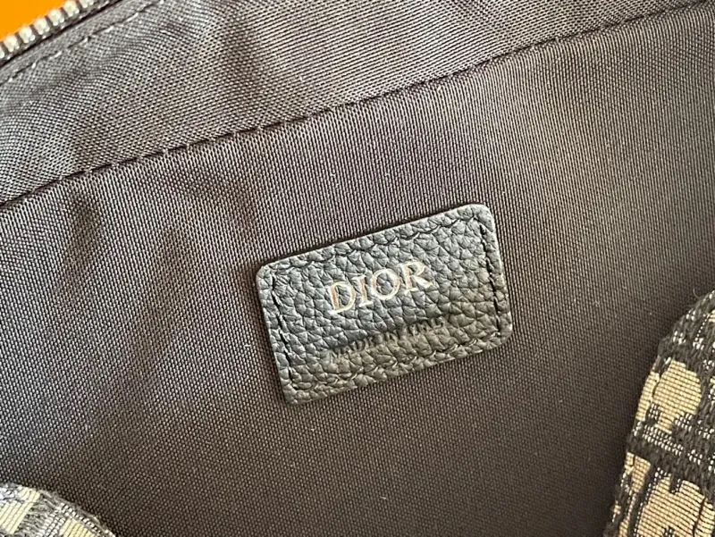 All categories 💚 Top version men’s bags 💚 DIOR 2025 official website new DIOR crossbody bag