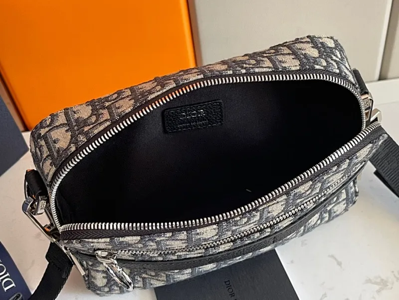 All categories 💚 Top version men’s bags 💚 DIOR 2025 official website new DIOR crossbody bag