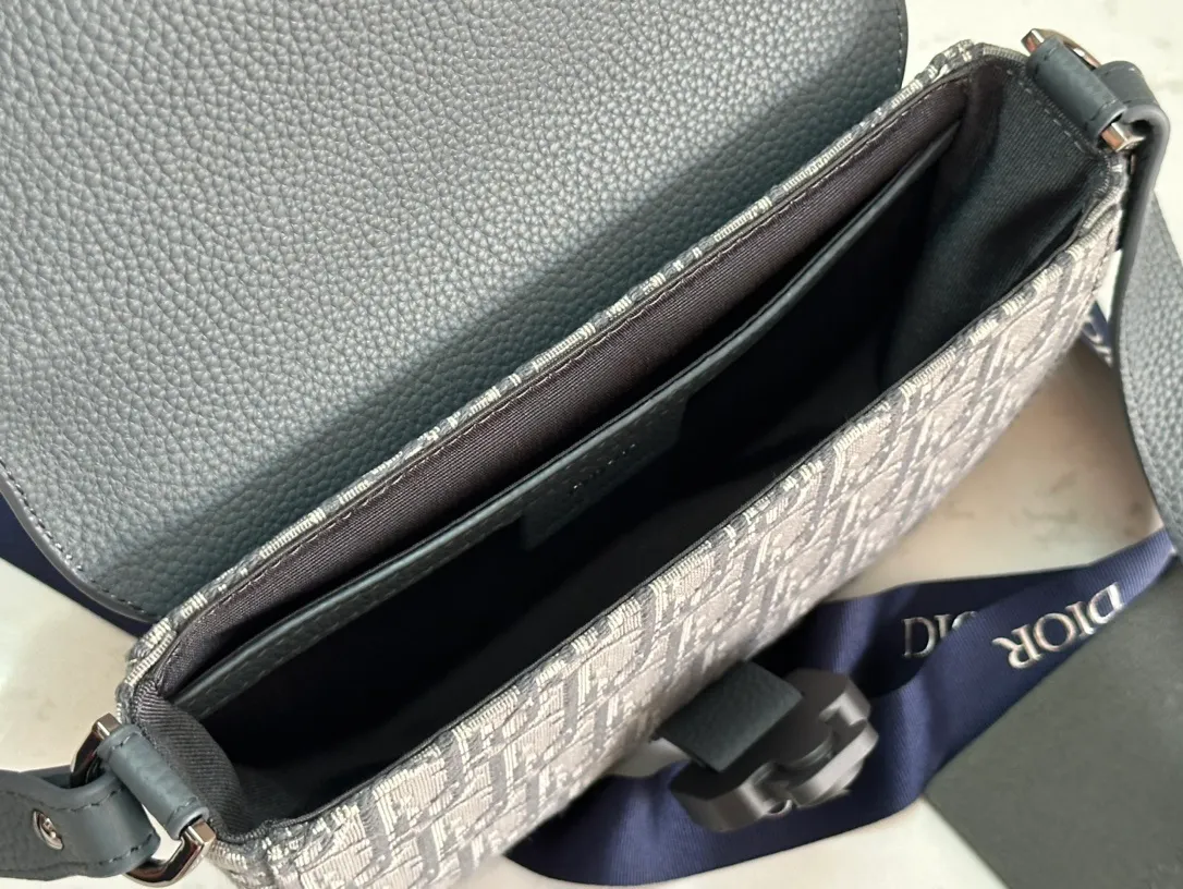 All categories 💚 Top version men’s bags 💚 DIOR 2025 official website new DIOR crossbody bag