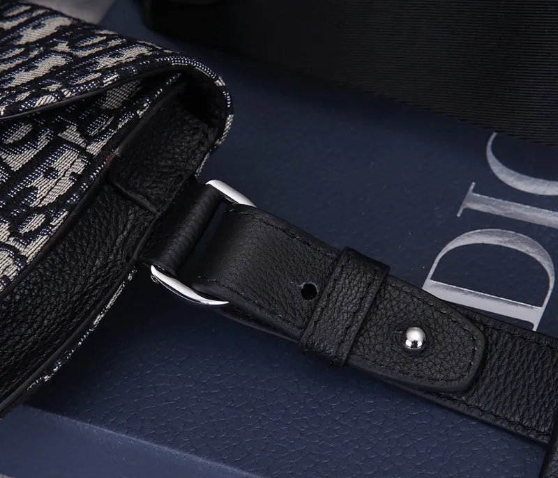 All categories 💚 Top version men’s bags 💚 DIOR 2025 official website new DIOR crossbody bag