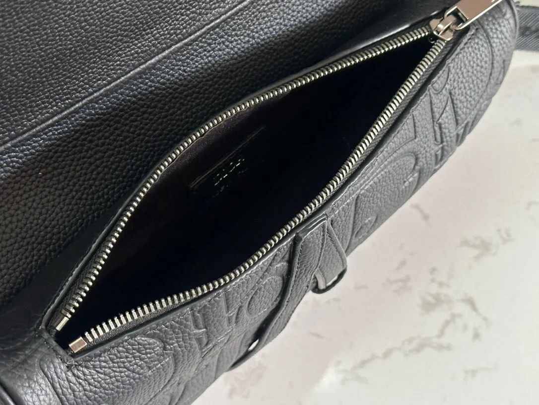 All categories 💚 Top version men’s bags 💚 DIOR 2025 official website new DIOR crossbody bag