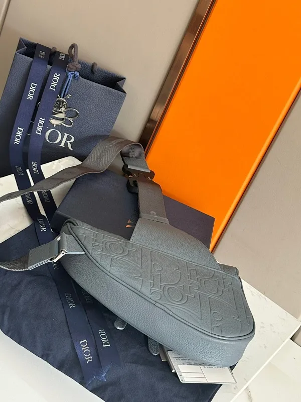 All categories 💚 Top version men’s bags 💚 DIOR 2025 official website new DIOR crossbody bag