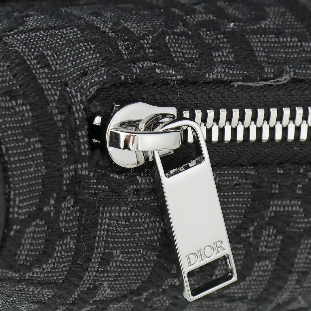 All categories 💚 Top version men’s bags 💚 DIOR 2025 official website new DIOR crossbody bag