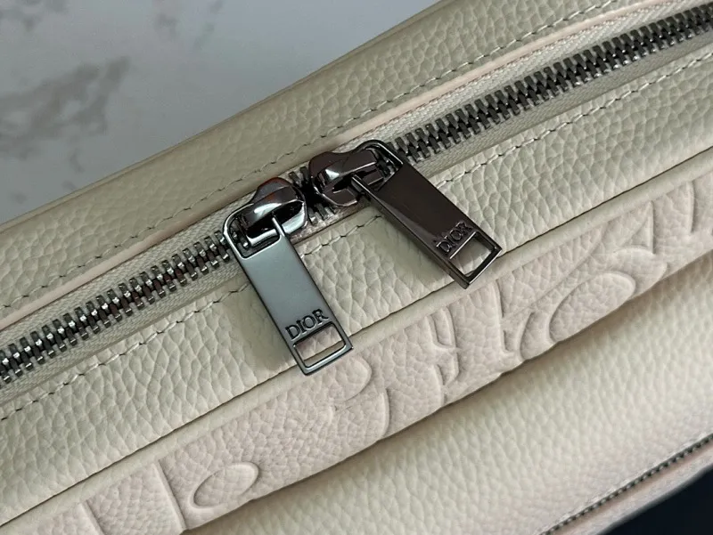 All categories 💚 Top version men’s bags 💚 DIOR 2025 official website new DIOR crossbody bag