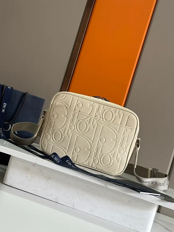 All categories 💚 Top version men’s bags 💚 DIOR 2025 official website new DIOR crossbody bag