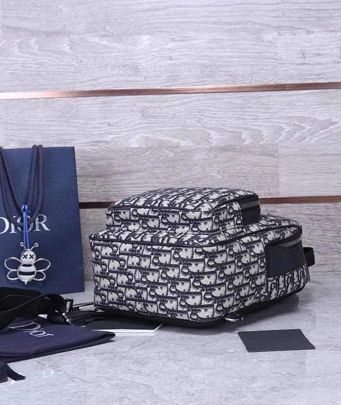 All categories 💚 Top version men’s bags 💚 DIOR 2025 official website new DIOR crossbody bag