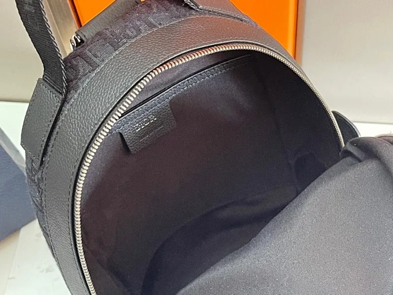 All categories 💚 Top version men’s bags 💚 DIOR 2025 official website new DIOR crossbody bag