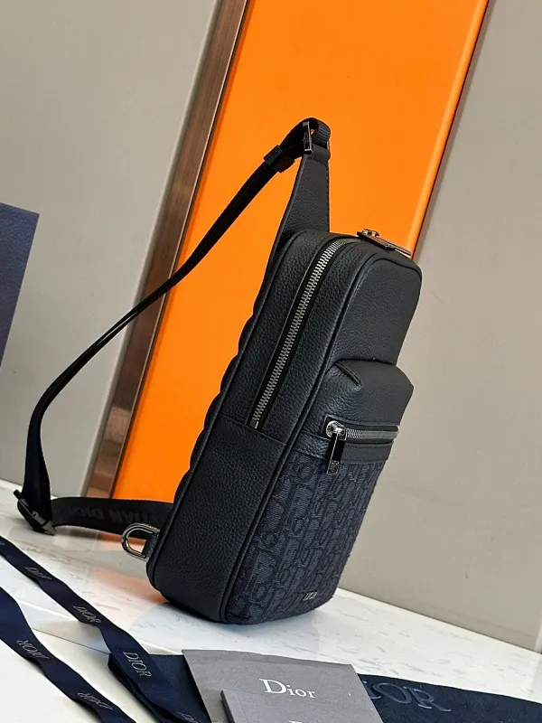 All categories 💚 Top version men’s bags 💚 DIOR 2025 official website new DIOR crossbody bag